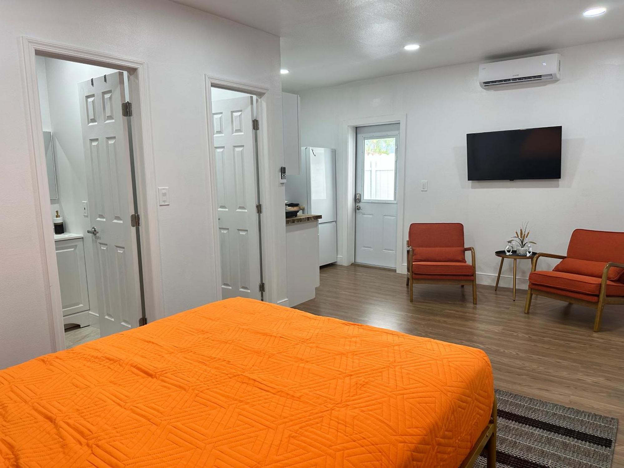 Cozy And Centric Apartment Cape Coral Luaran gambar